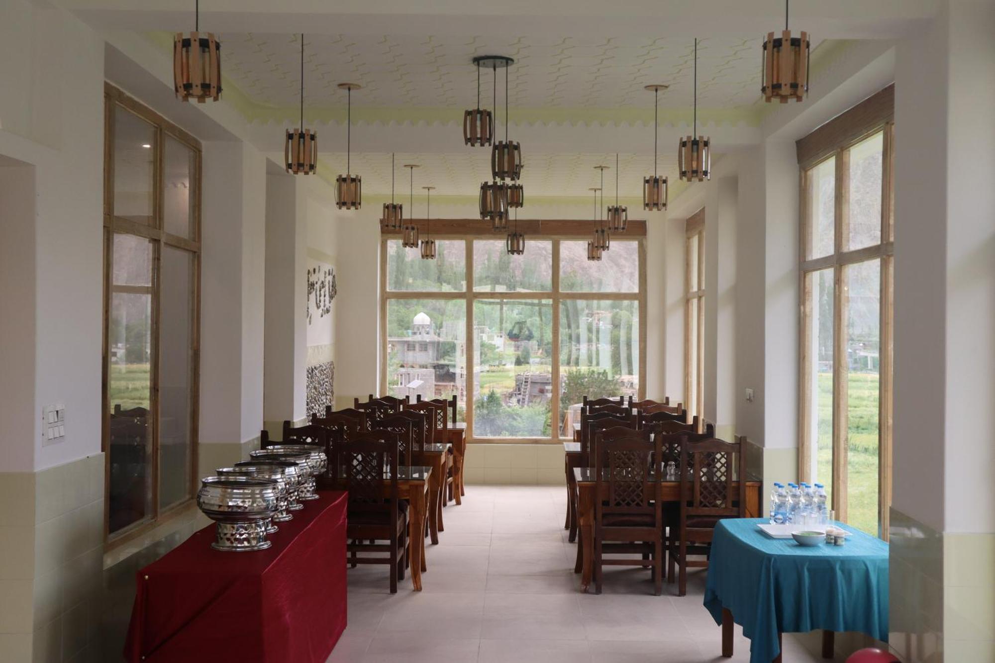 Hotel Duktuk Turtok ภายนอก รูปภาพ