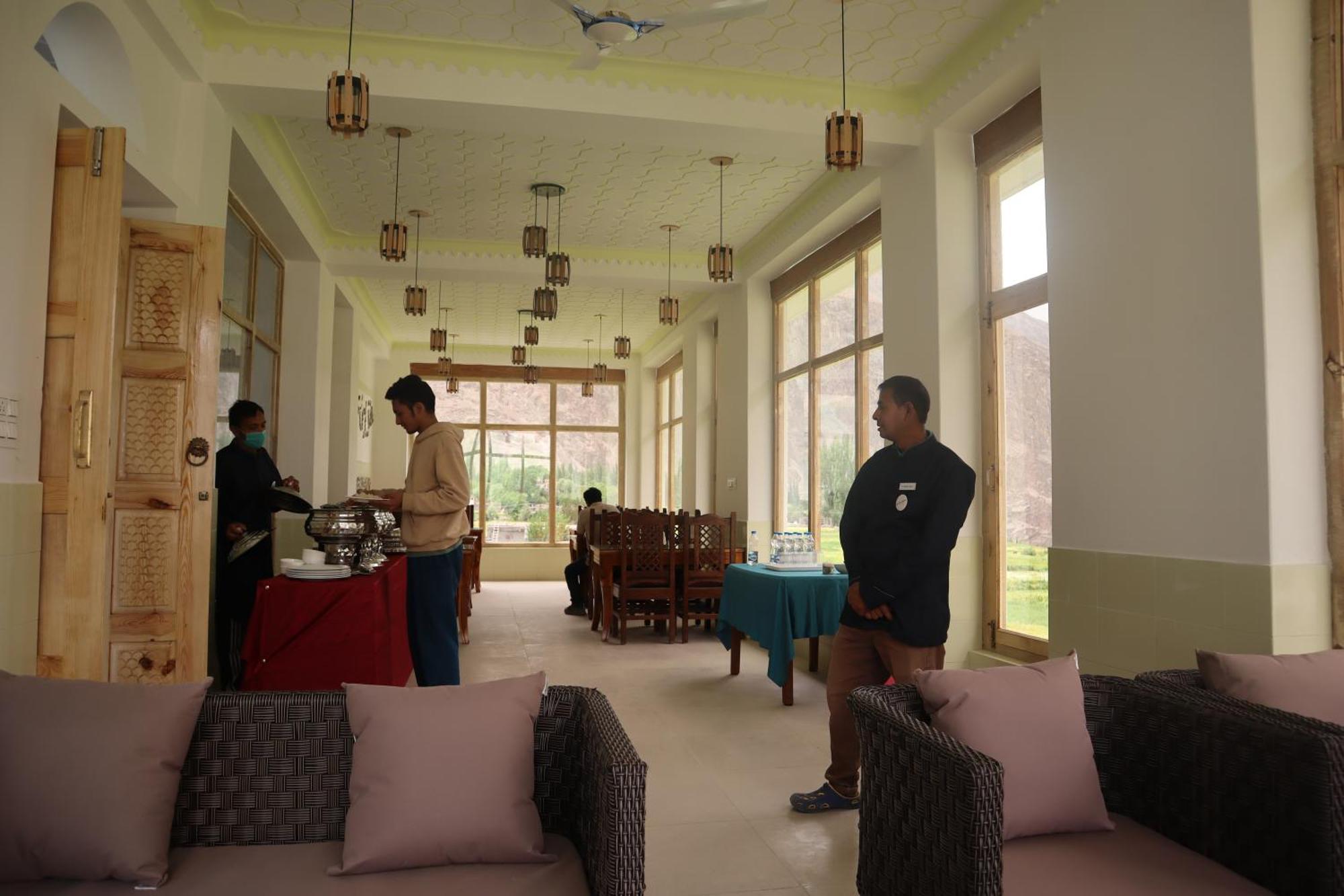 Hotel Duktuk Turtok ภายนอก รูปภาพ